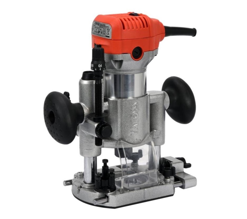 Yläjyrsin Yato YT-82390; 710 W