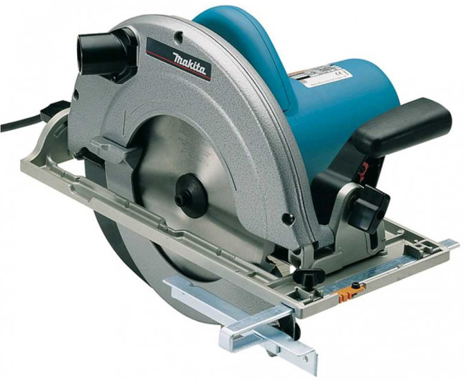 Pyörösaha Makita 5903RK