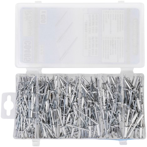Niitit Richmann C0405; 450 kpl.