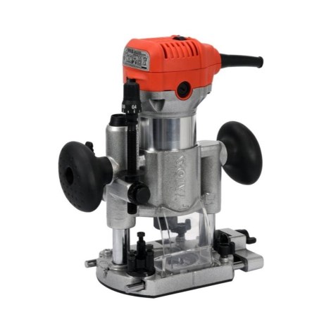 Yläjyrsin Yato YT-82390; 710 W