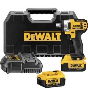 Iskumutterinväännin DeWalt DCF880M2-QW; 18 V; 2x4,0 Ah akku
