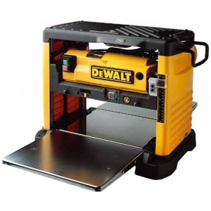 Kannettava tasohöylä DeWalt DW733
