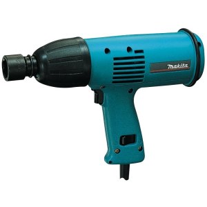 Iskumutterinväännin Makita 6905H