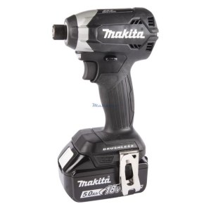 Iskuruuvinväännin Makita DTD153TB; 18 V; 1x5,0 Ah musta