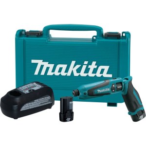 Iskuruuvinväännin Makita TD021DSE; 7,2 V; 2x1,0 Ah akku