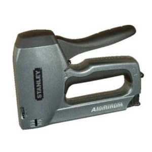 Mekaaninen nitoja / naulain Stanley TR251