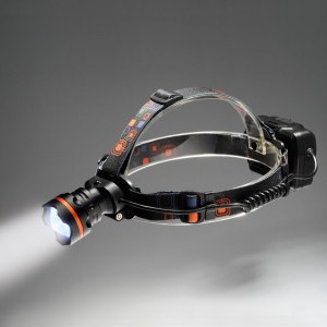 Otsalamppu Tiross TS-1199; LED; 3,7 V; 3x2,0 Ah akku