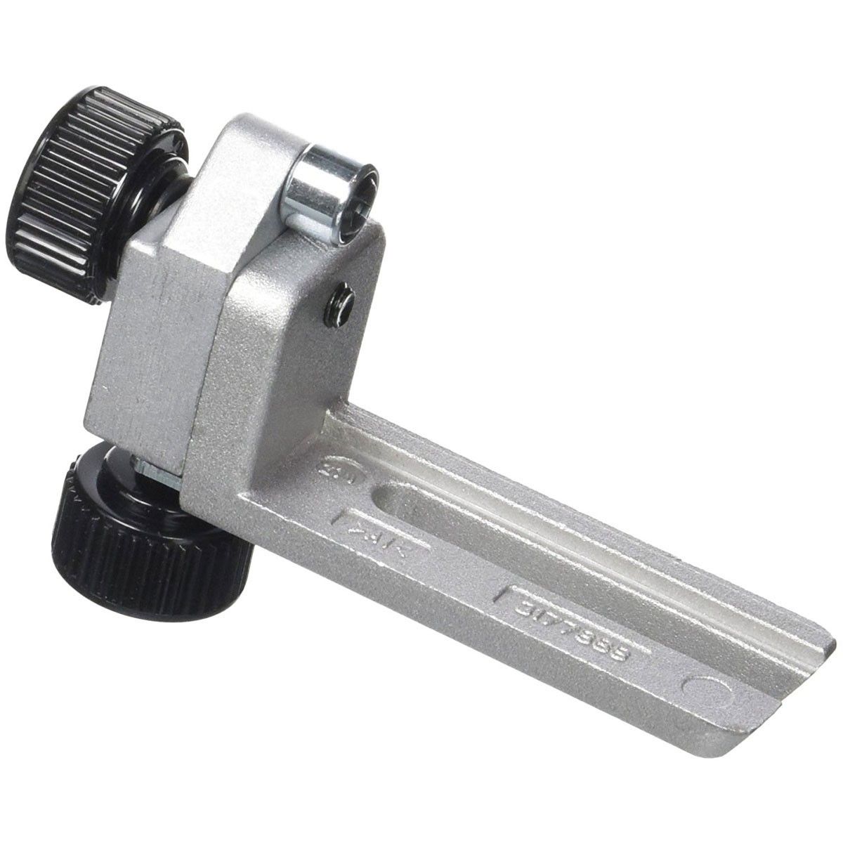 Sivuohjain Makita 122703-7