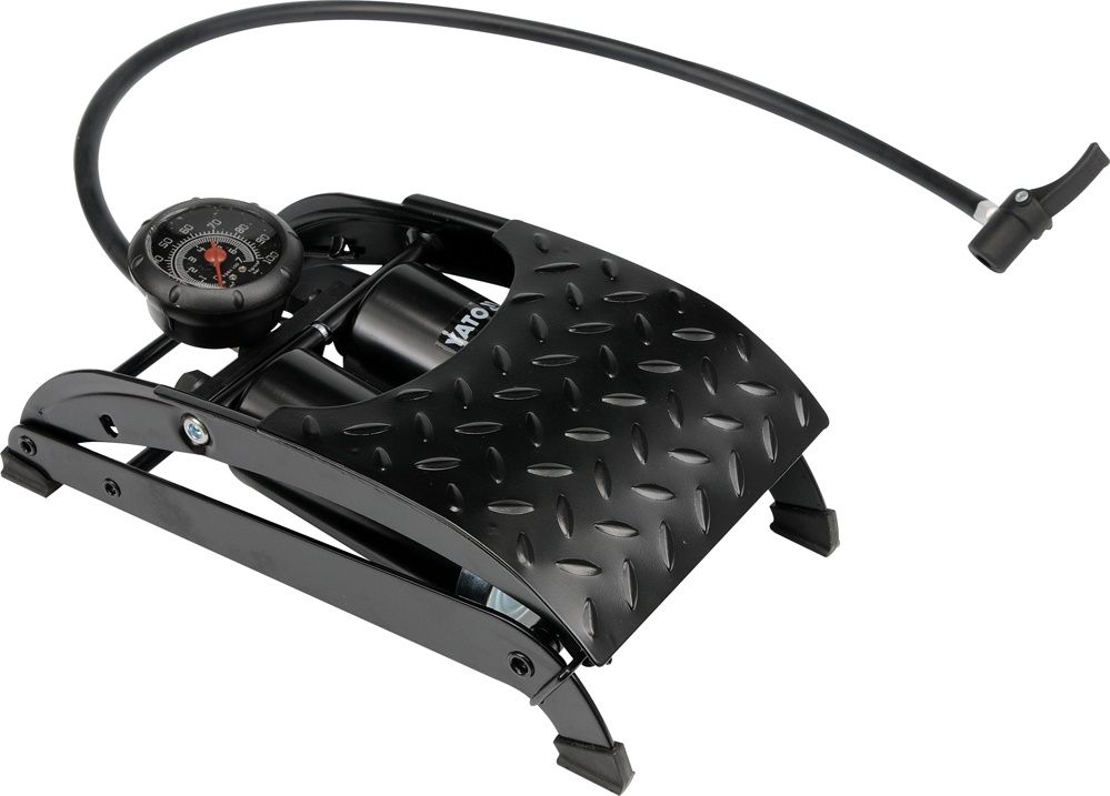 Pumppu Yato YT-7350; manometrillä