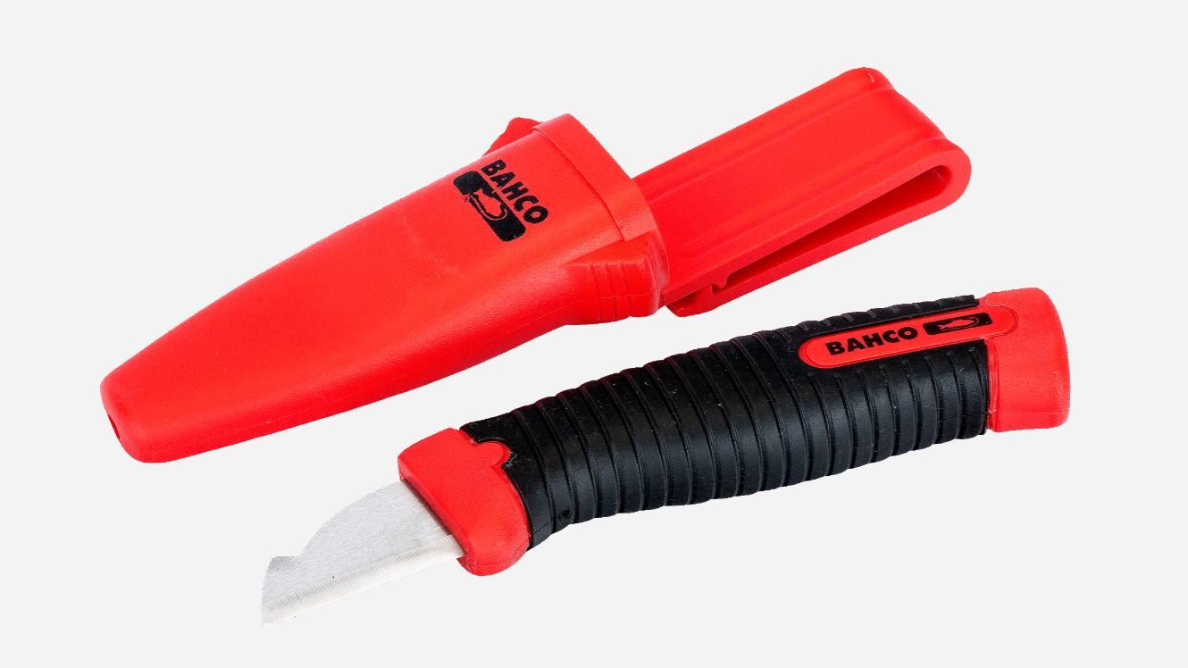 Veitsi Bahco 2446-ELR; 145 mm; kotelolla