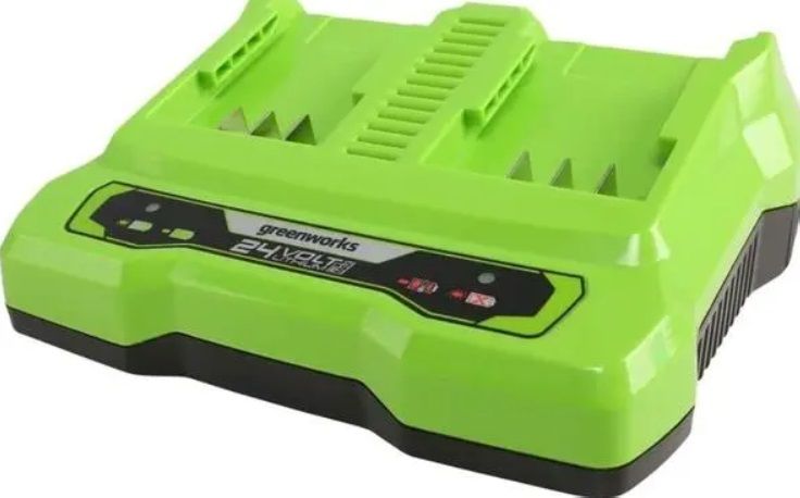 Laturi Greenworks G24X2UC4; 24 V