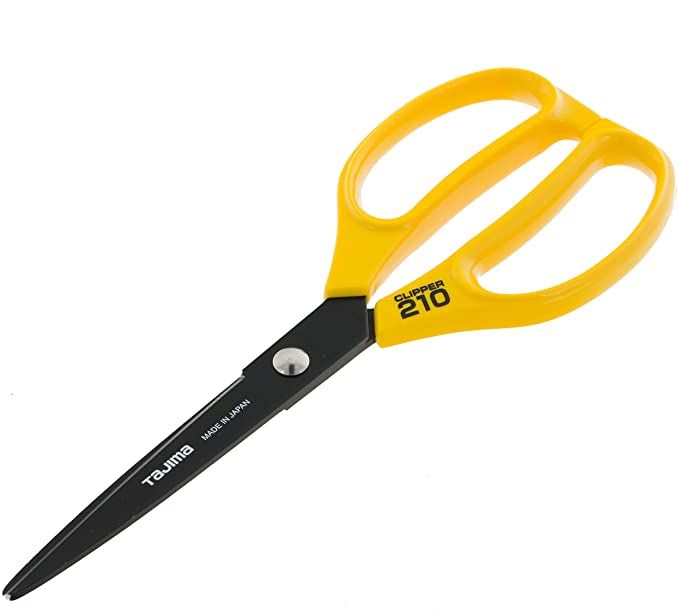 Yleissakset Tajima CLP-210