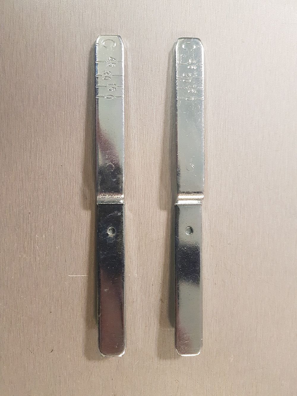 Pidin 196994-6; 2 kpl.; sopii adapterille 197005-0