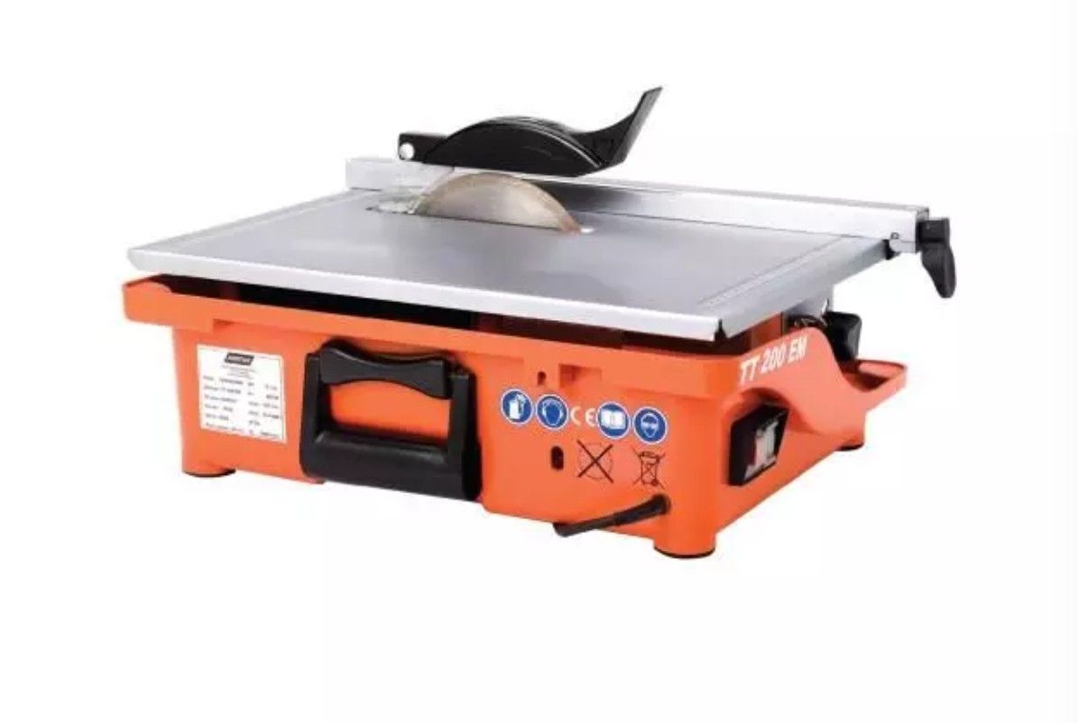 Liukupöytäsaha laattojen märkäkatkaisuun Norton TT 200 EM; 800 W; 200 mm