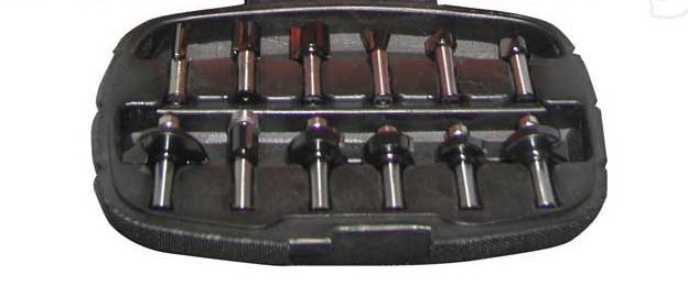 Jyrsinteräsarja  Bosch; 12 kpl.