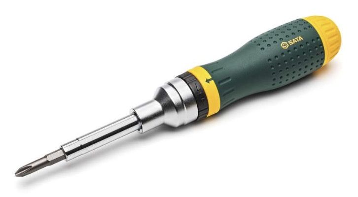 Ruuvimeisselin kädensija Sata ST09350 + ruuvivääntimen päät