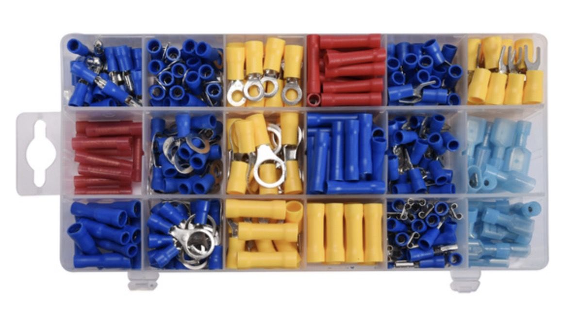 Puristustyökalusarja Yato YT-06890; 360 kpl.