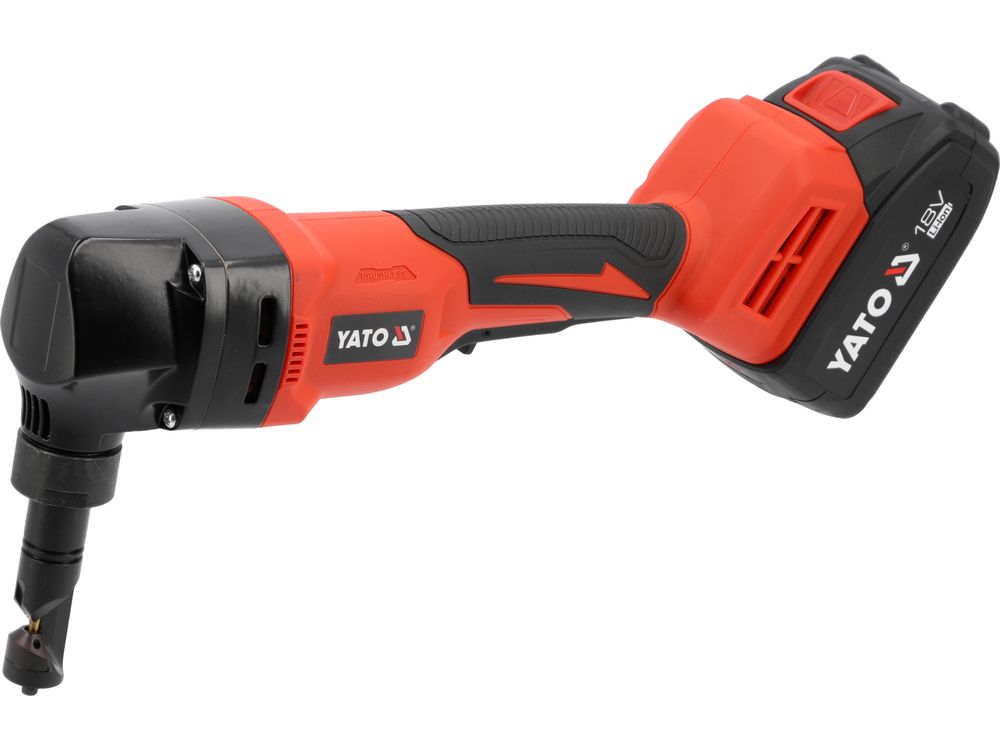 Levyleikkuri Yato YT-82398; 18 V; 1x4,0 Ah akku