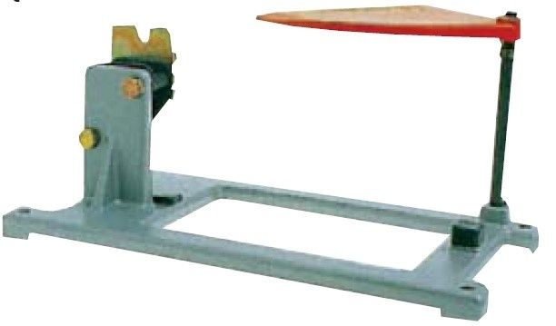 Jalusta höylälle Makita 1923H