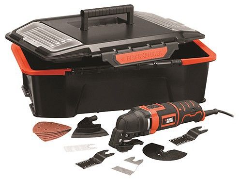 Monitoimityökalu BLACK & DECKER MT300AST2 sisältää lisätarvikkeita ja laatikon